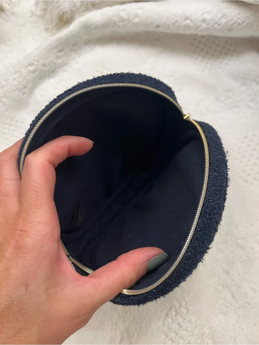 CHANEL Beauté Navy Tweet Makeup Case Bag Pouch
